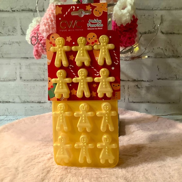 CWC 2 Pk. Gingerbread Men & Women Silicone Ice Mold - Picture 2 of 3